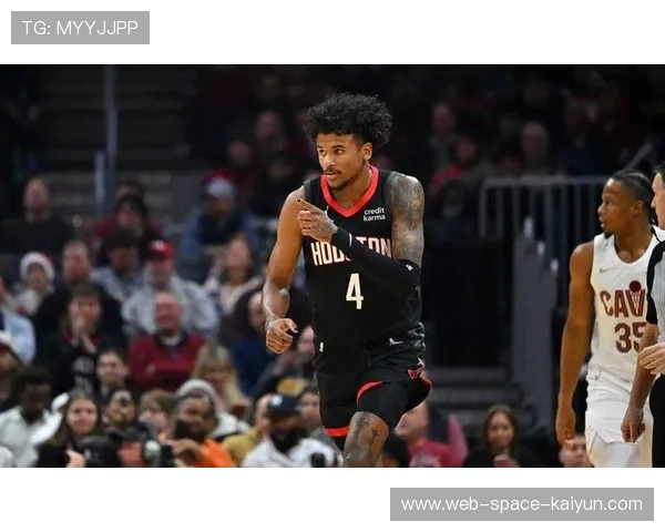 太阳队杰伦·格林参加5V5训练，有望伤愈复出